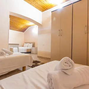  Hostal Relax
